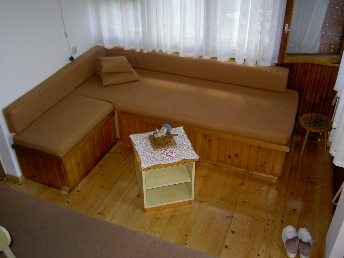 Appartement Apartman Thea à Opatija Extérieur photo